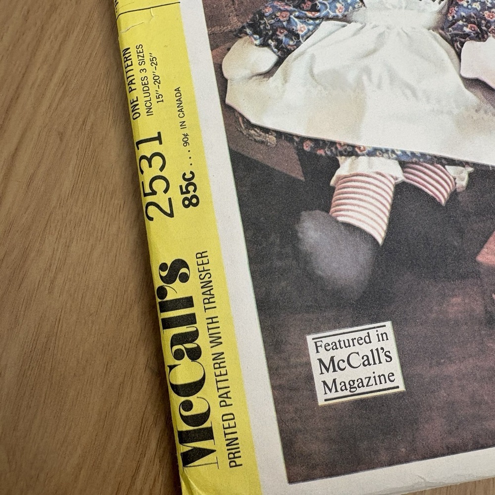 VTG McCalls 2531 Raggedy Ann & Andy 15, 20, 25" Dolls Sewing Pattern Uncut 1970 - Picture 2 of 6